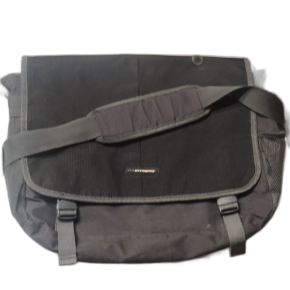 Intrepid laptop bag/case - Picture 1 of 6